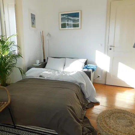 The Good Living Houses, River View Apartment, Belem